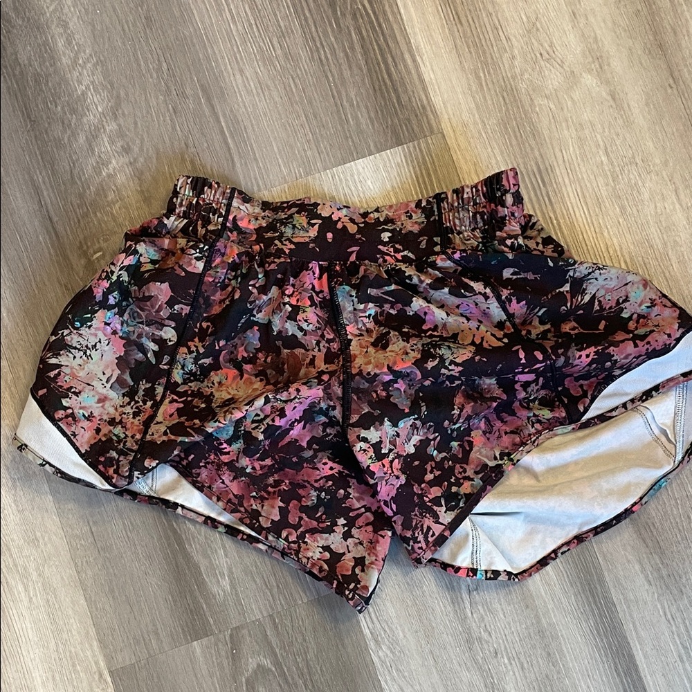 Floral Women's Lululemon shorts